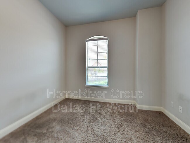 Building Photo - 11329 Bull Head Ln