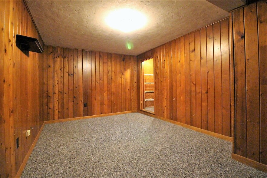 Downstairs Bedroom - 21 NW 21st St