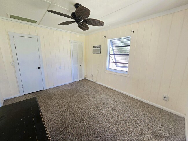 Building Photo - 1115 S M St