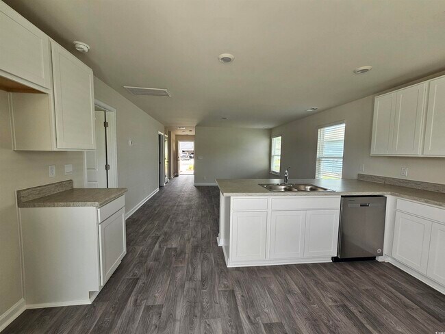 Building Photo - 154 Cambridge Dr