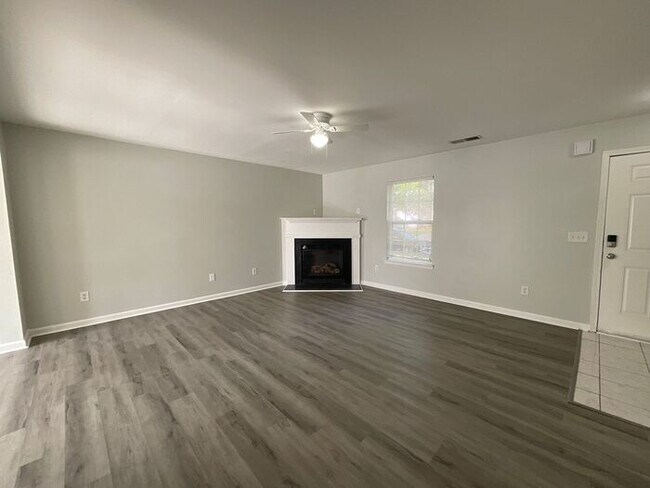 Building Photo - Bright 3BR McDonough Home with Fireplace &...