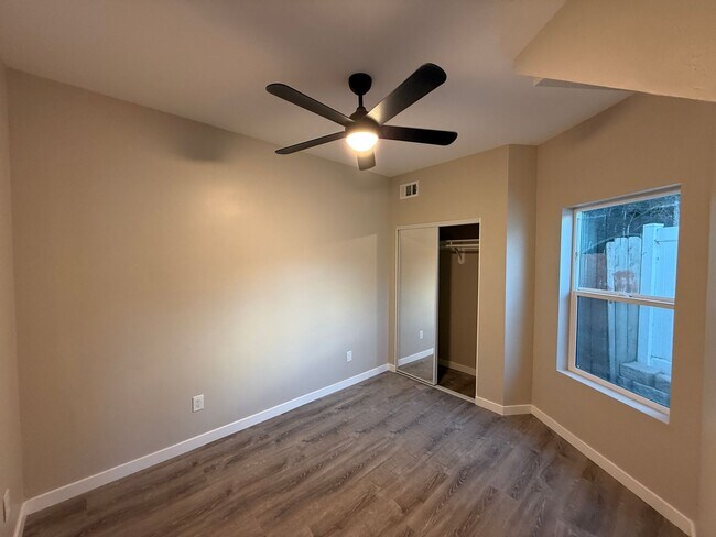 Building Photo - BRAND NEW 2026!! 4BD/2BA