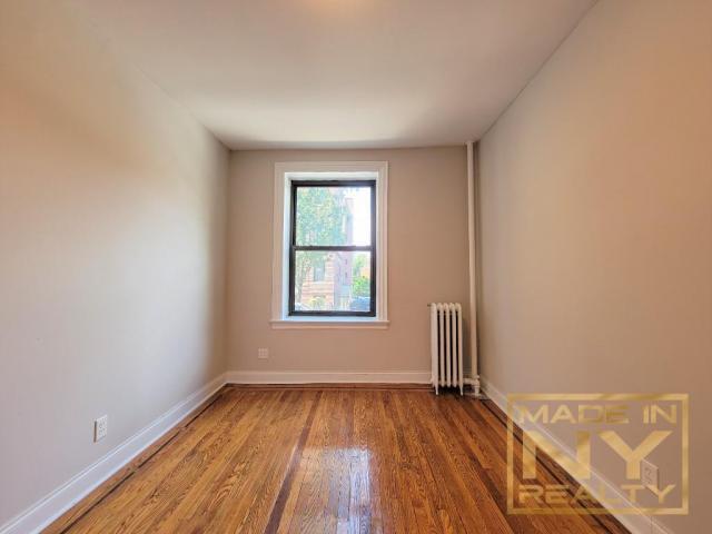 Building Photo - 1 bedroom in ASTORIA NY 11106