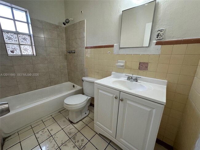 Building Photo - 1767 NW 5th St