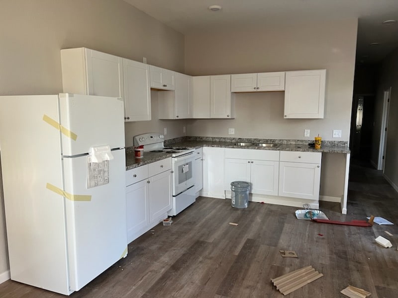 Building Photo - 817 E B St