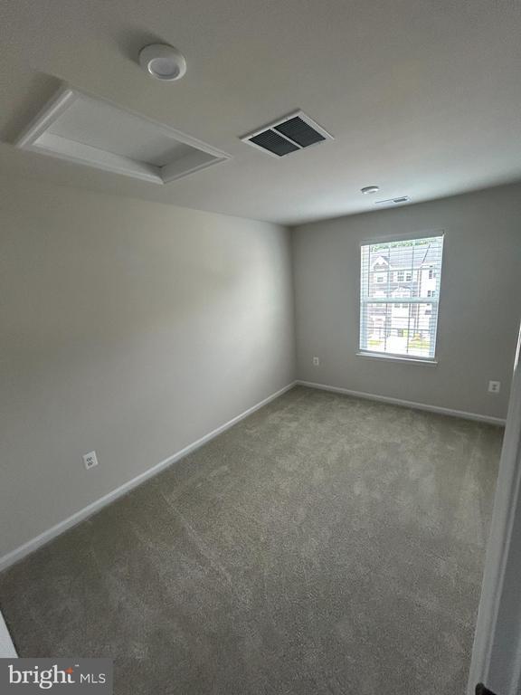 Building Photo - 36072 Coyote Trail