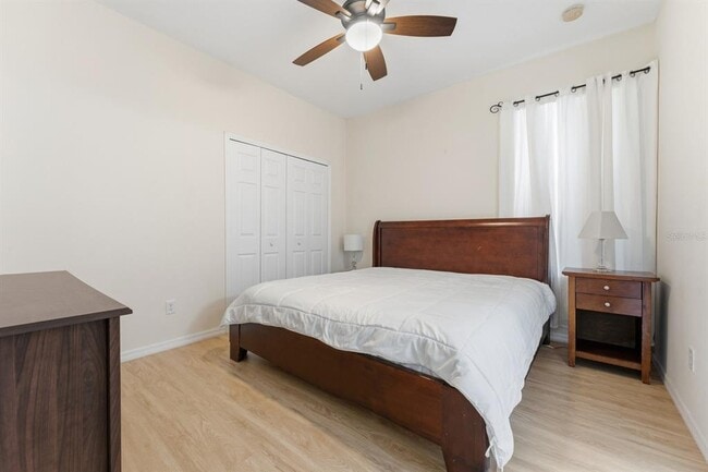 Building Photo - 4704 Blue Diamond St