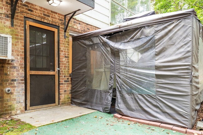 Building Photo - 1505 Michaux Rd