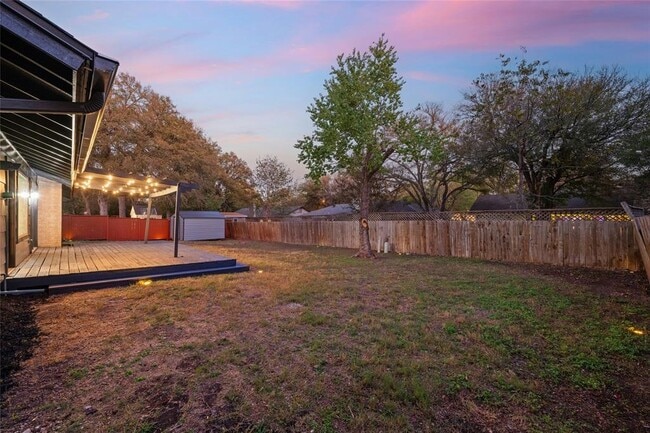 Building Photo - 5809 Cherry Creek Dr