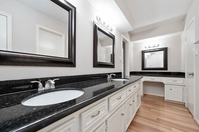 Building Photo - 9311 New Forest Rd