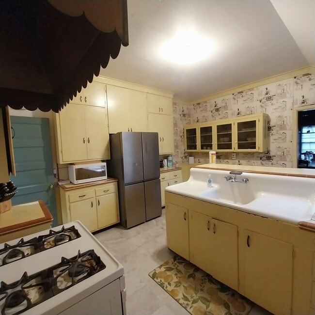 Building Photo - 3226 Pilgrim Ct