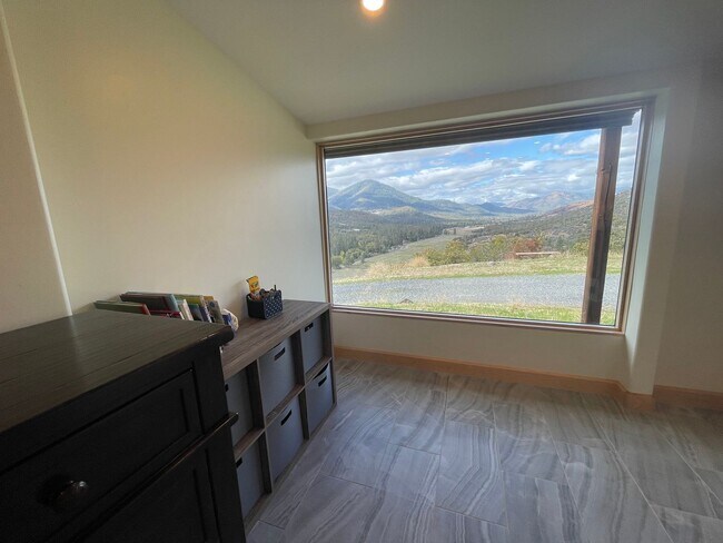 Building Photo - Rural 3 Bedroom, 2 Bath - Ruch & Applegate River Area