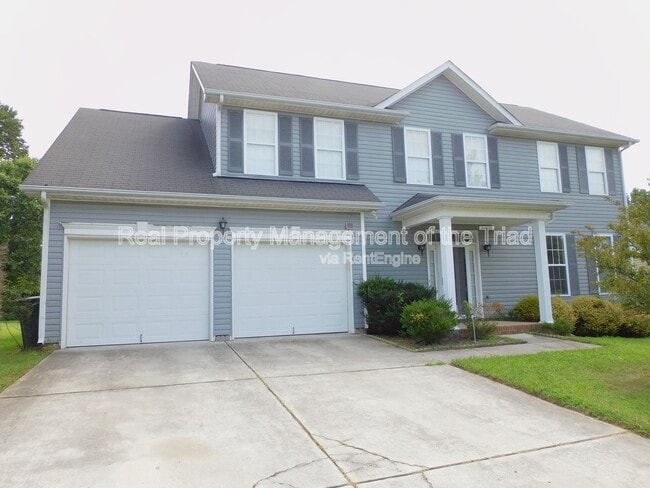 Primary Photo - 4706 Ridge Fall Rd