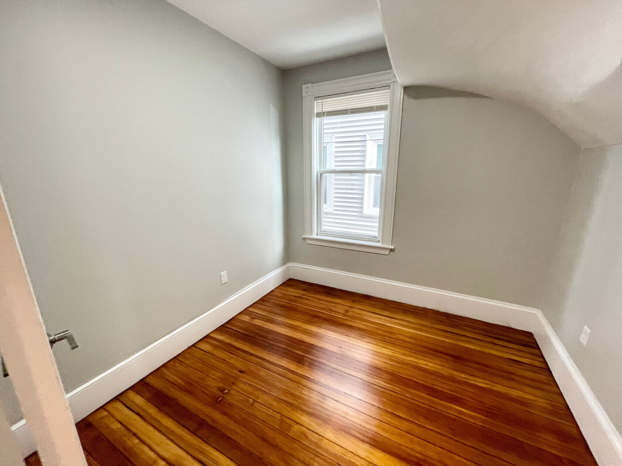 Building Photo - 5 Saint Margaret St