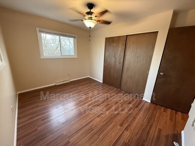 Building Photo - 2717 Victoria Ln