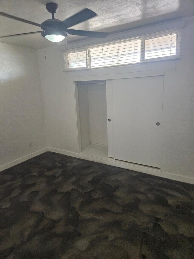 Building Photo - 2108 E Fairmount Ave