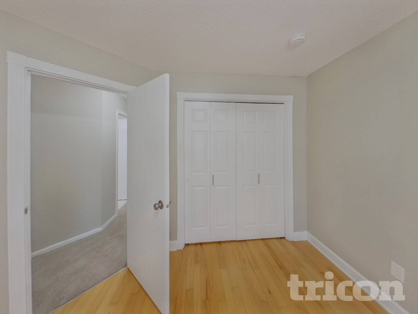 Building Photo - 2990 Payne Ave