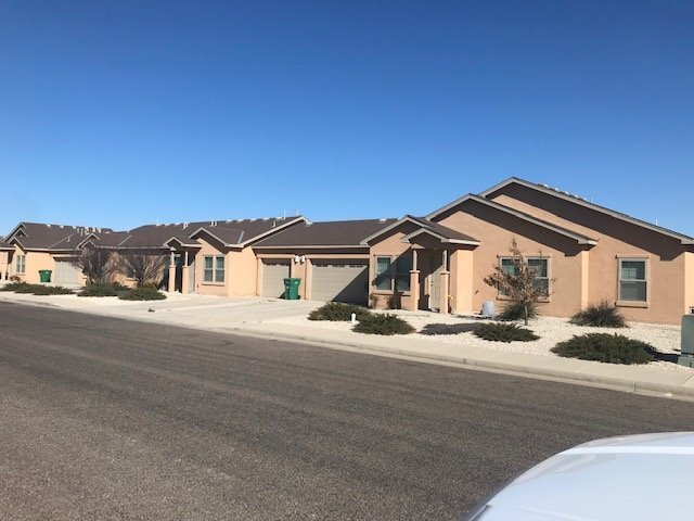 Primary Photo - 2303 N Juniper Ln