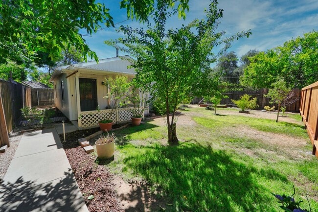 Building Photo - 3131 63rd St