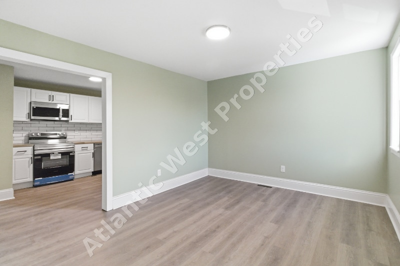 Building Photo - 1512 Blair Ave