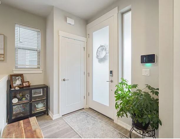 Building Photo - 8138 SE Reddington St