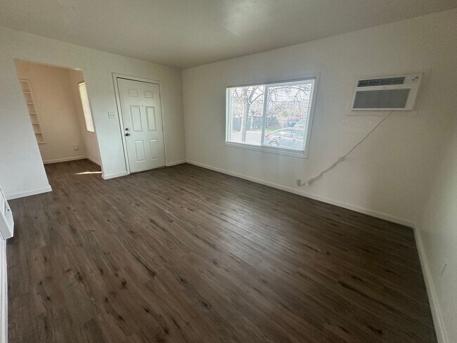 Building Photo - 3001 - Sharma