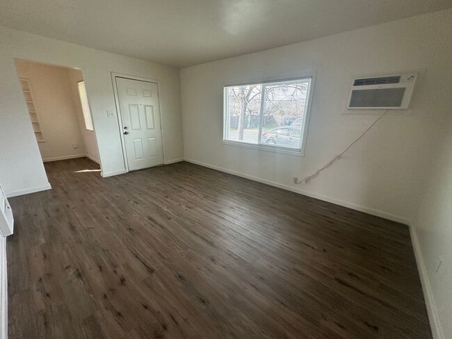 Building Photo - Water/Sewer Paid