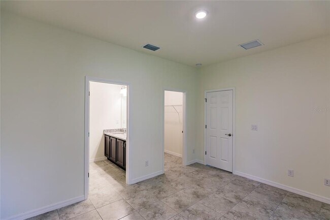 Building Photo - 1174 Navigator Rd