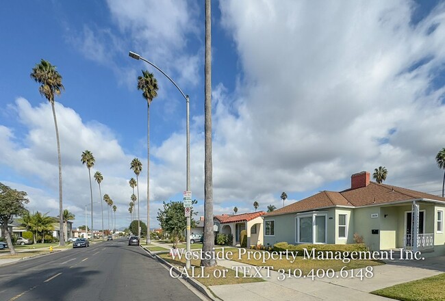 Building Photo - Spacious 4 Bedroom Family Home