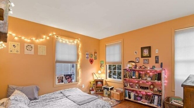 Building Photo - 216 Parker Hill Ave