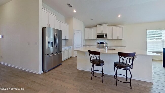 Building Photo - 12619 Itani Ct