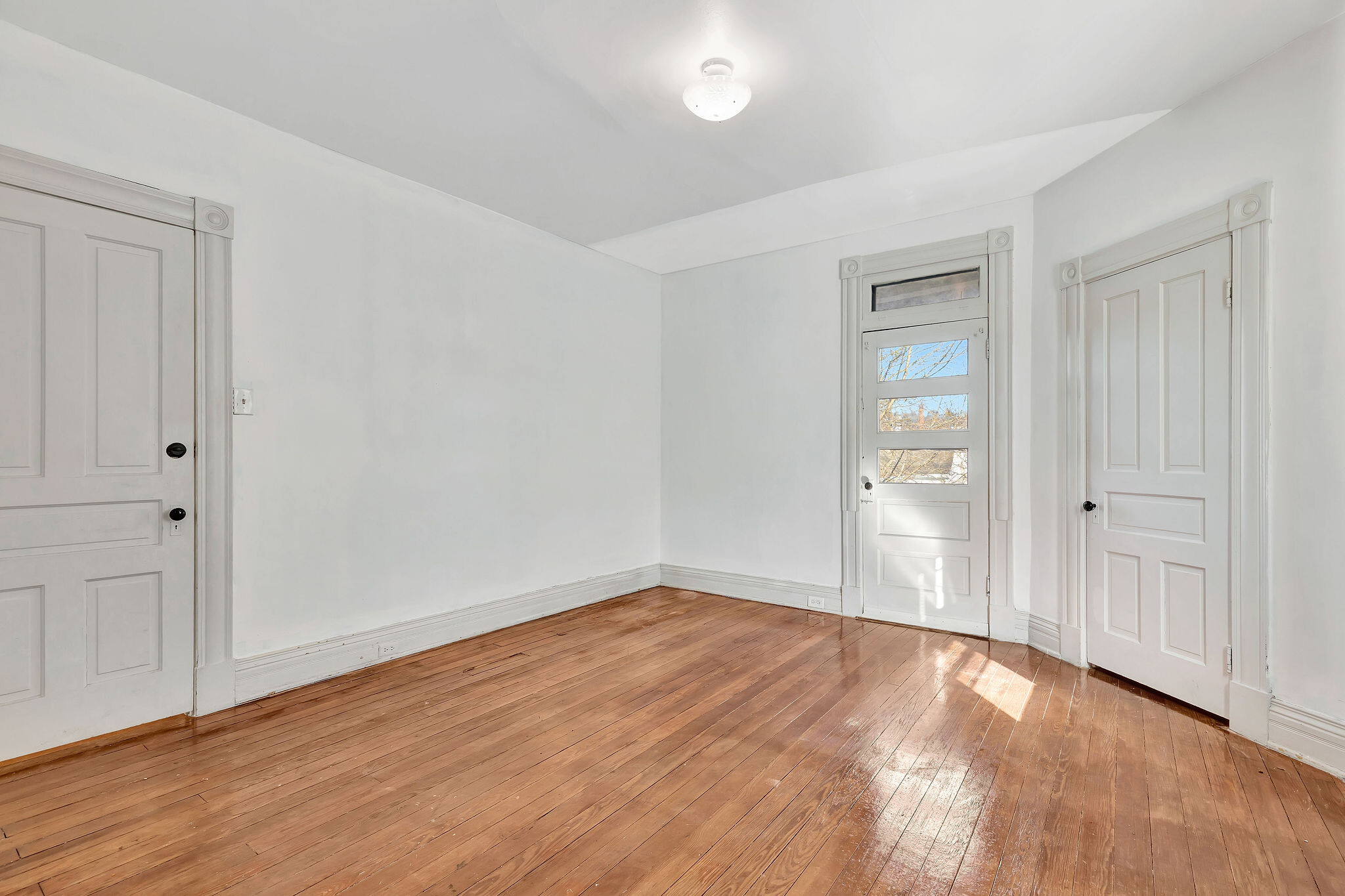 Building Photo - 2030 Scott Blvd