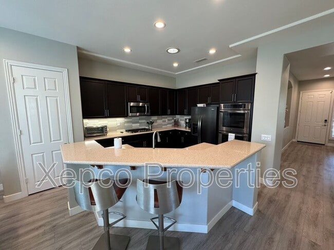 Building Photo - 137 Traviso Dr