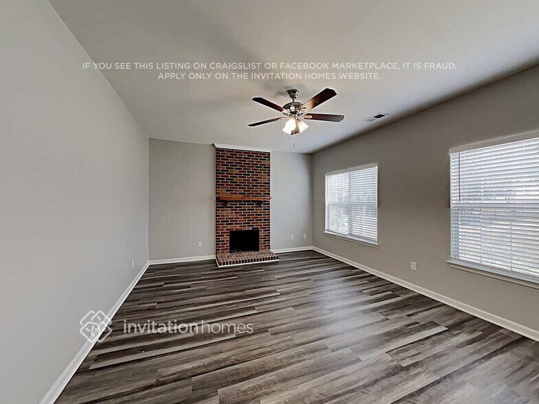 Building Photo - 3407 Brownes Ferry Rd