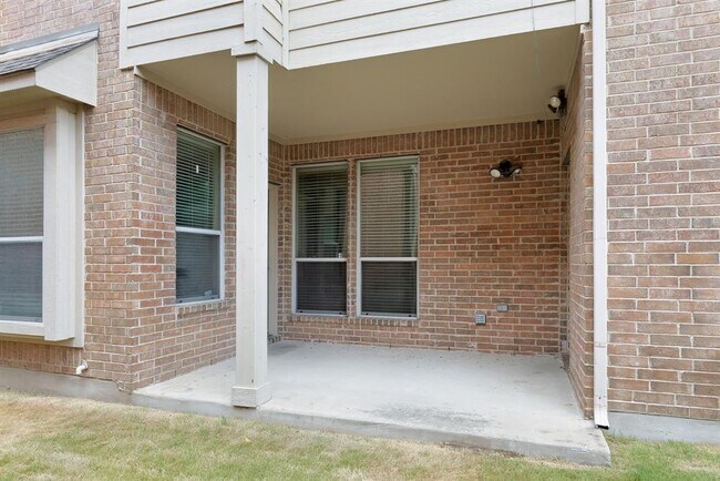 Building Photo - 14812 Avery Ranch Blvd