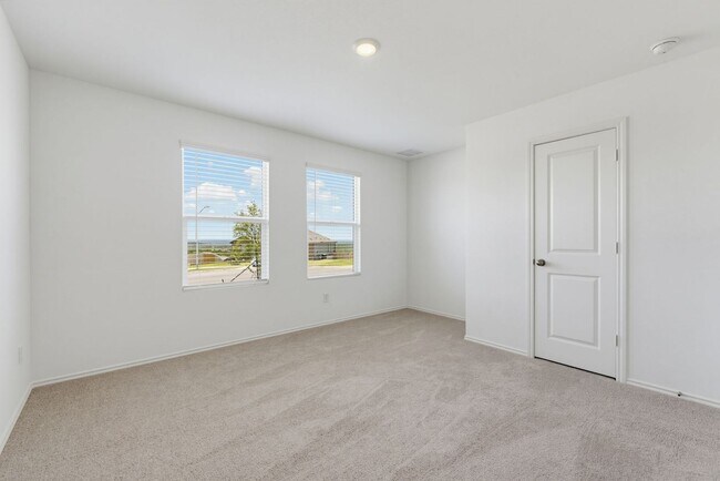 Building Photo - 216 Ayla Marie Cove