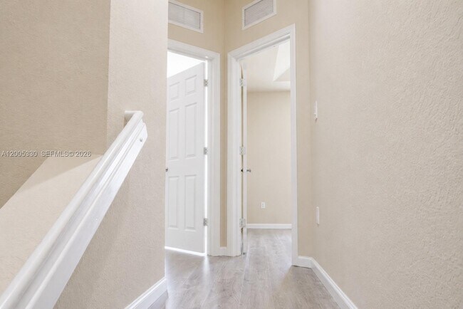 Building Photo - 11503 NW 89th St