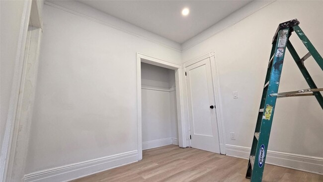 Building Photo - 42-21 65th Pl