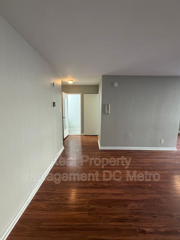 Building Photo - 400 O St SW