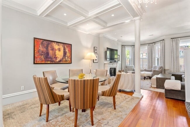 Building Photo - 48 Appleton St