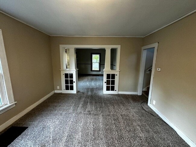 Building Photo - 405 Beech St