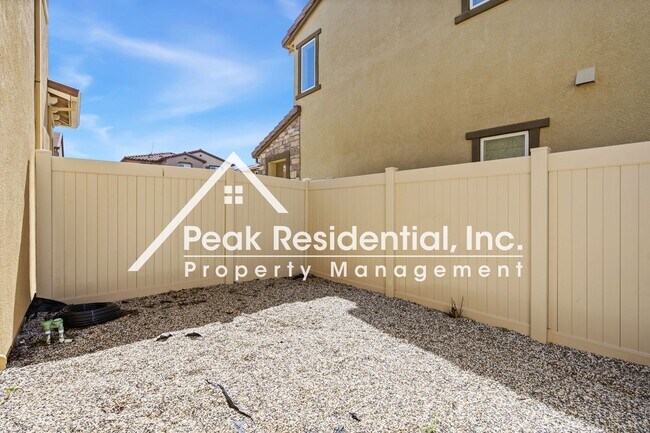 Building Photo - Beautiful Anatolia 4bd/3ba Home with 2 Car...
