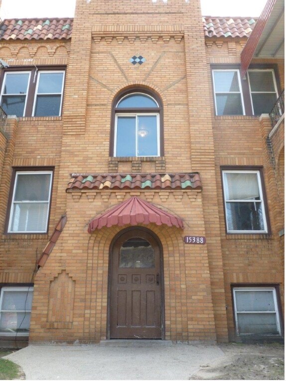 Building Photo - 15378-15388 Appoline St