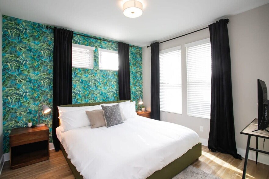 Building Photo - 709 26th Ave N