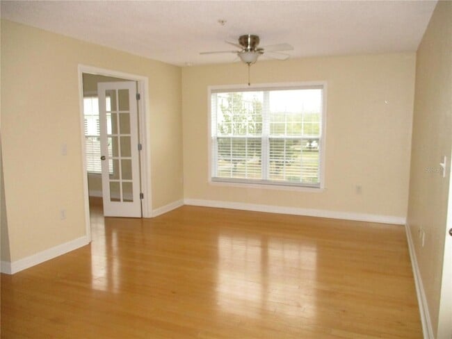 Building Photo - 2065 Dixie Belle Dr