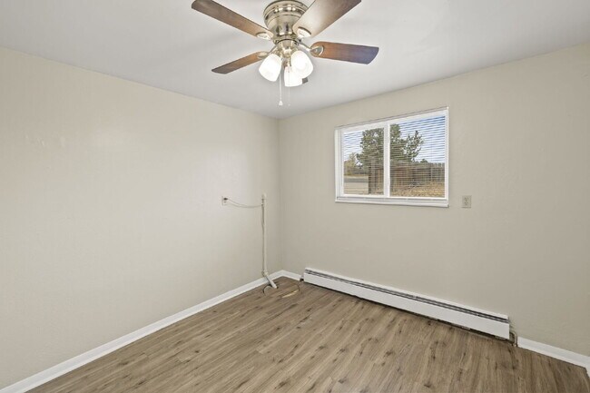 Building Photo - 4060 Airport Rd