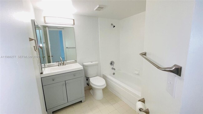 Building Photo - 8871 Wiles Rd