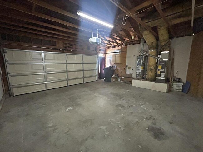 Building Photo - 14979 Buckskin Rd
