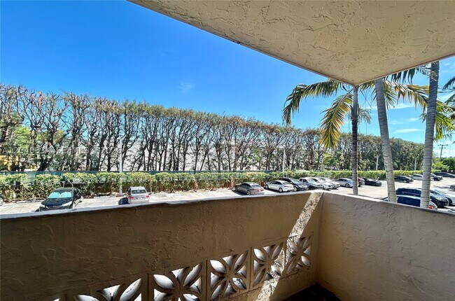 Building Photo - 14500 SW 88th Ave