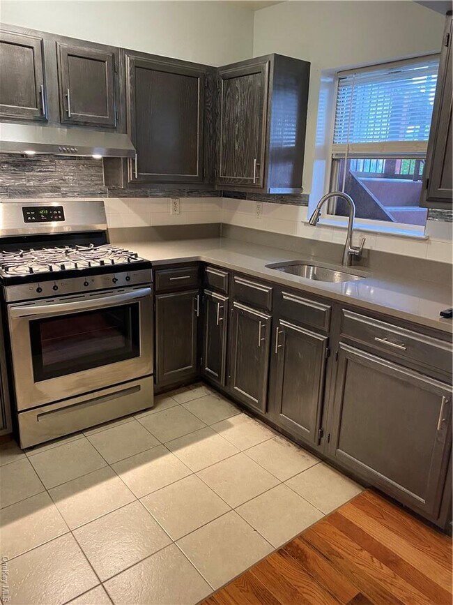 Building Photo - 16 Stage Rd